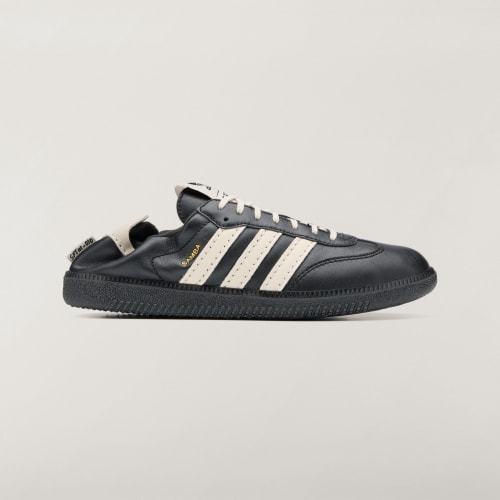 adidas SAMBA OG SFTM HQ7600 in Core Black with cream stripes, side view